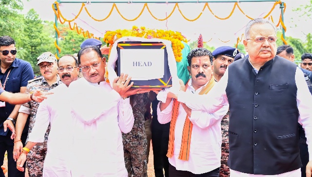 वीर जवान की शहादत को नमन💐 मुख्यमंत्री विष्णुदेव साय